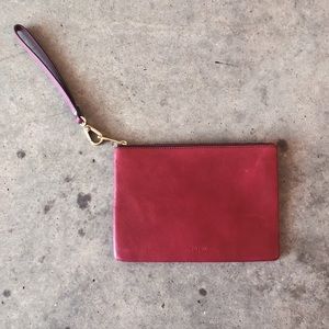 Fossil Clutch